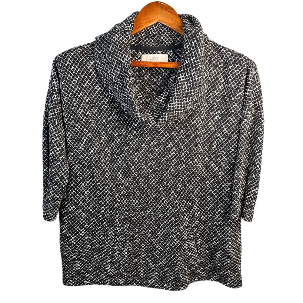 LOFT Cowl Neck Sweater Women’s M Black & White 3/4 Sleeves Kangaroo Pouch Pocket